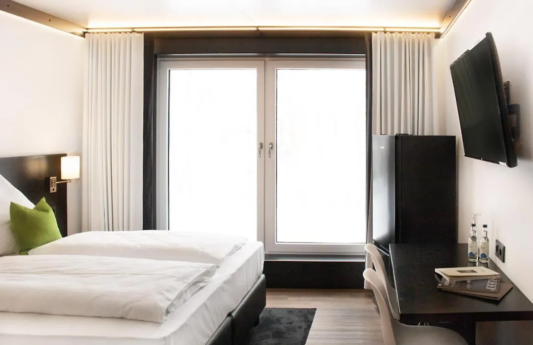Oy Hotel By Wmm Hotels-1